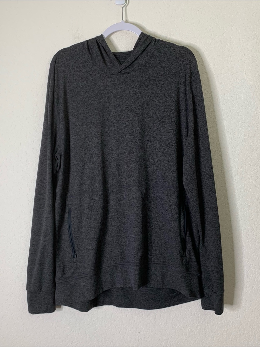 Vuori Mens dark gray Ponto performance pullover XL